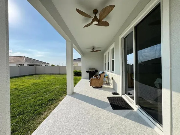 $2,800 | 10353 Fieldstone Myrtle Way, San Antonio, FL 33576