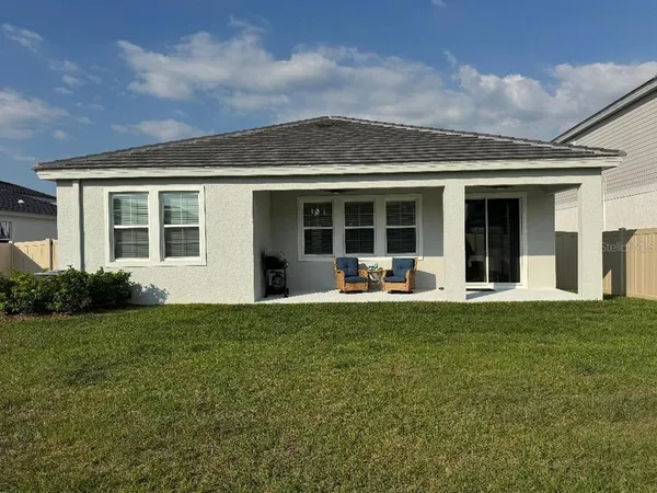 $2,800 | 10353 Fieldstone Myrtle Way, San Antonio, FL 33576