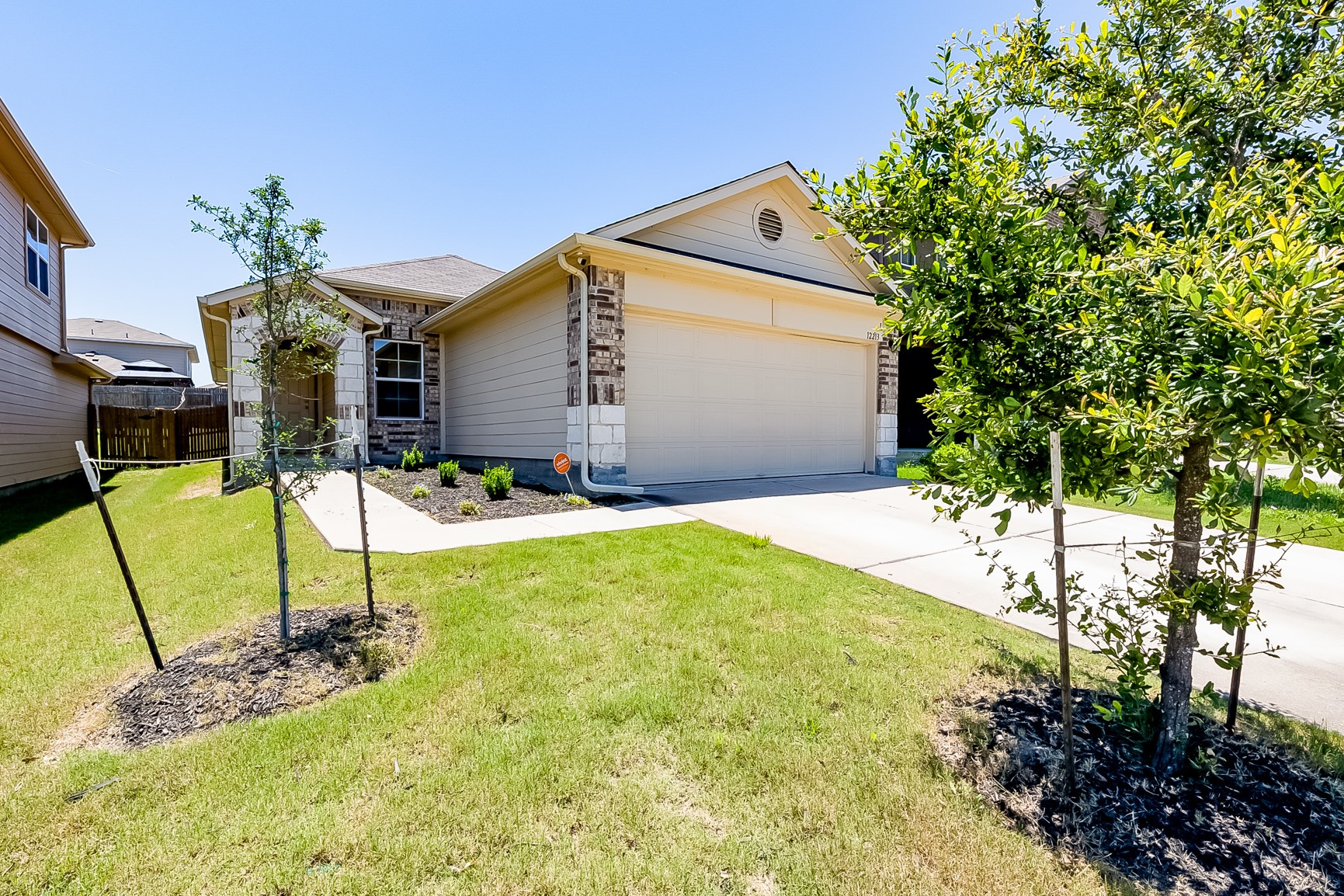 12213 Riprap Drive Manor, TX 78653 - Photo 3 of 35