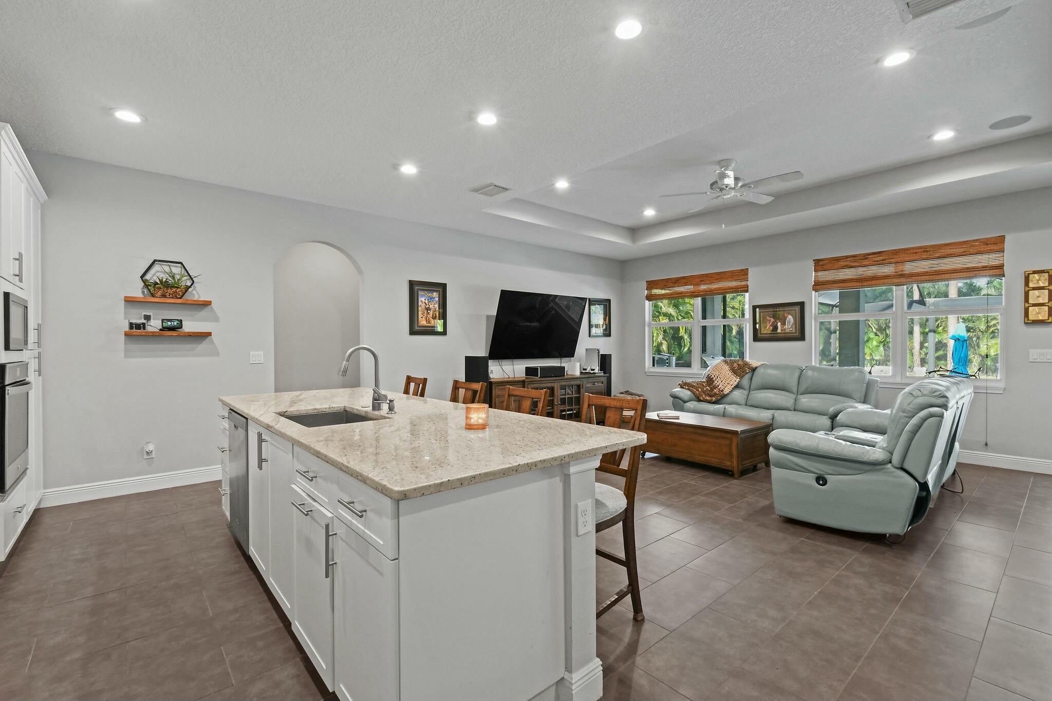 3214 Southwest Constellation Road Port St. Lucie, FL 34953 - Photo 14 of 50 Kitchen