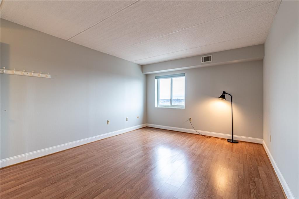 5600 Munhall Road, Unit 808 Pittsburgh, PA 15217 - Photo 15 of 39 Gallery Image 15