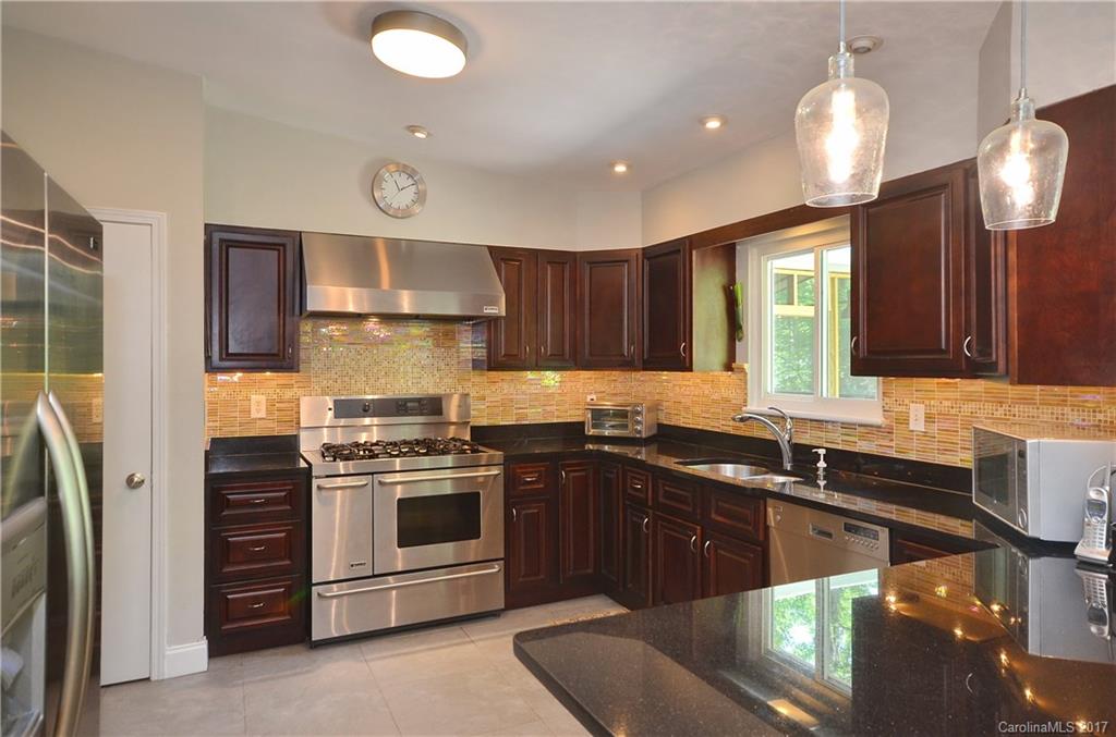 8 Maplewood Road Asheville, NC 28804 - Photo 6 of 24 Gallery Image 6