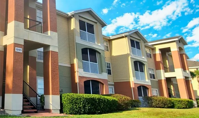 $245,000 | 1999 Summer Club Drive, Unit 211, Oviedo, FL 32765
