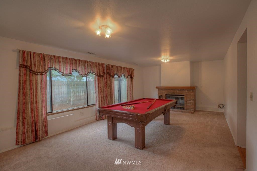 13340 Southeast 195th Street Renton, WA 98058 - Photo 7 of 18 Gallery Image 7