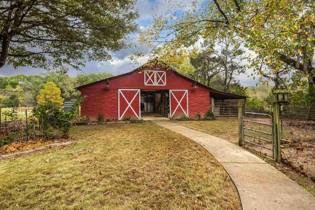 $790,000 | 1172 North Reid Hooker Road, Eads, TN 38028