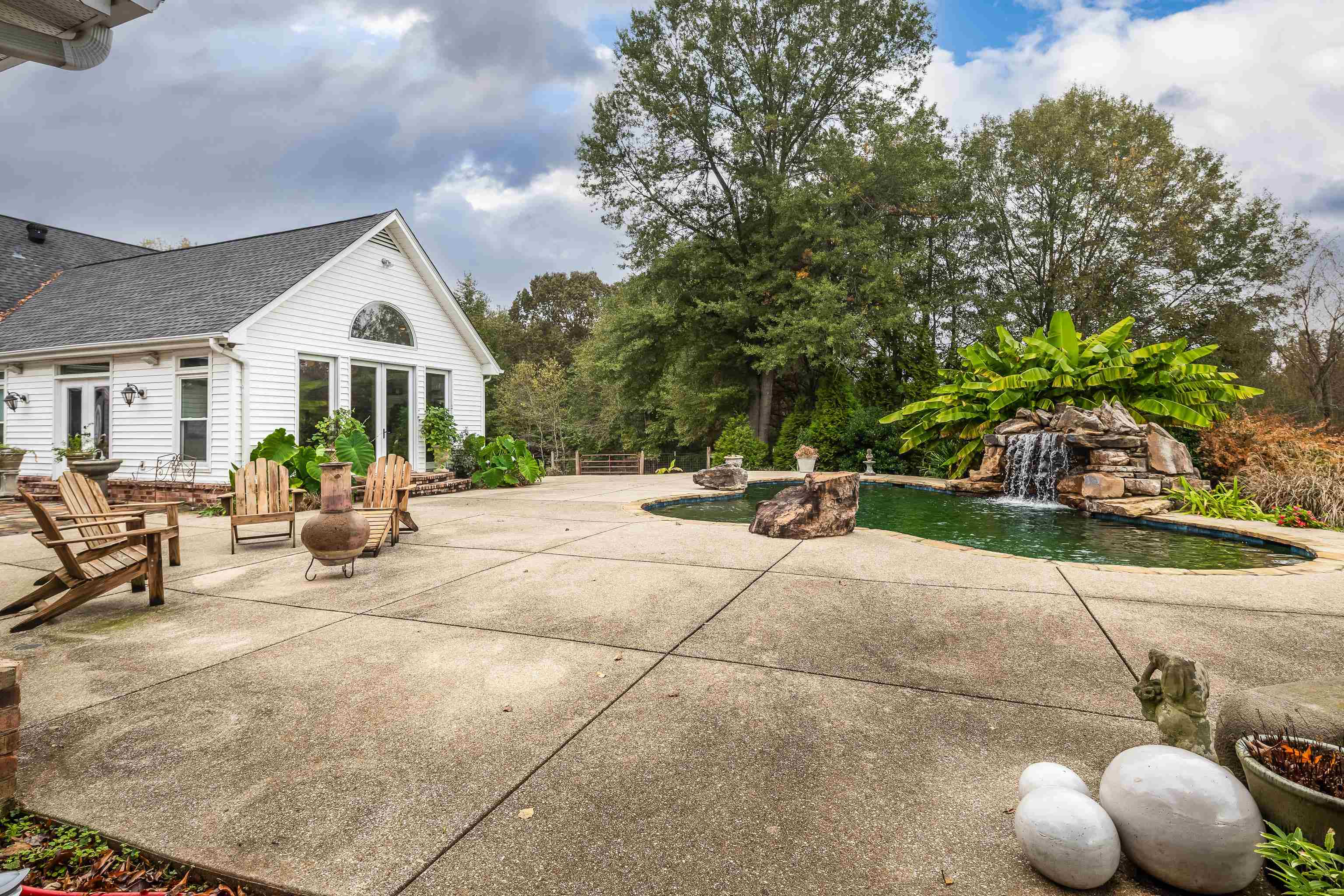 1172 North Reid Hooker Road Eads, TN 38028 - Photo 8 of 33 View of patio / terrace featuring pool water feature