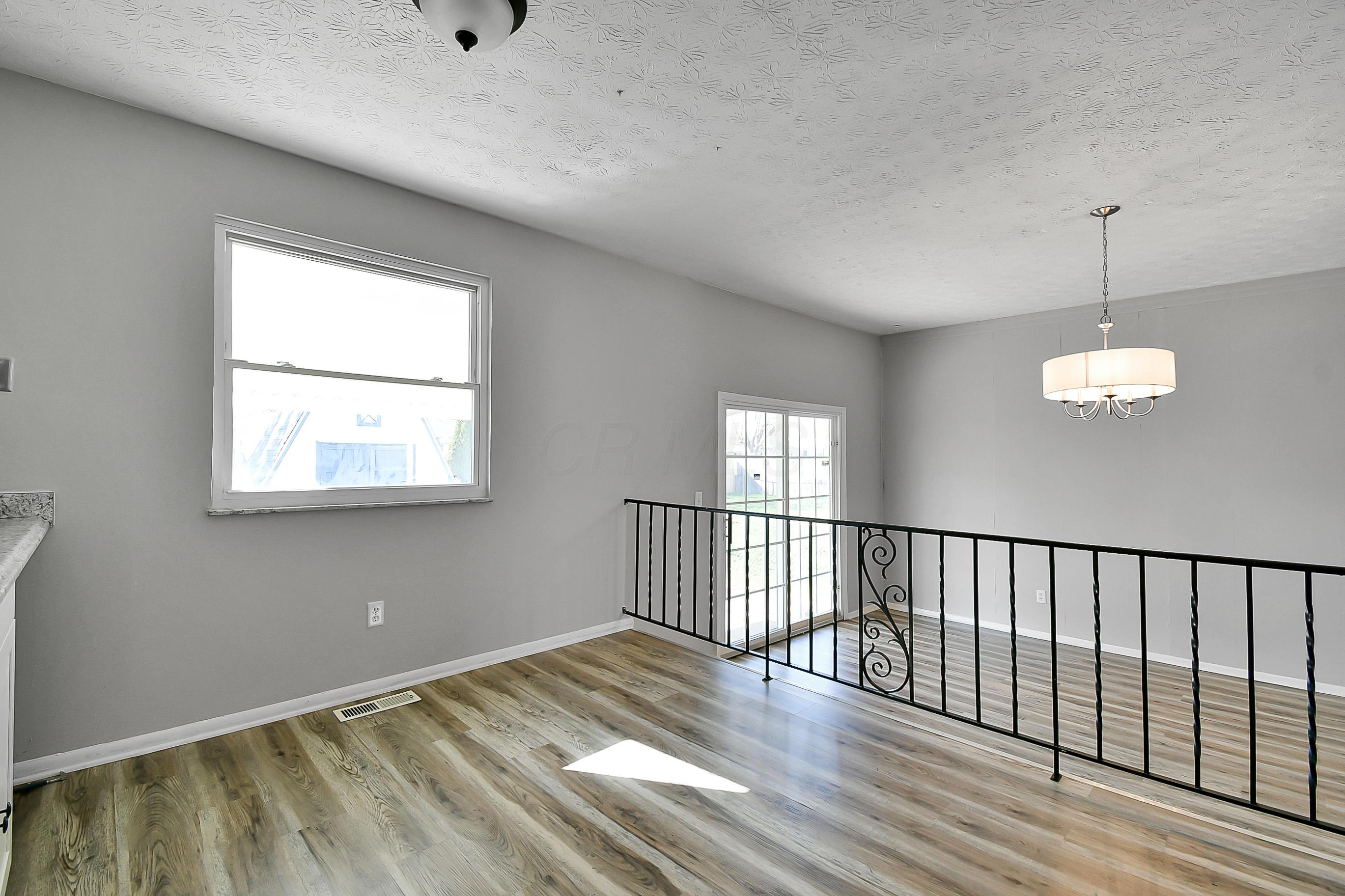 4007 Clabber Road Columbus, OH 43207 - Photo 8 of 25 Gallery Image 8