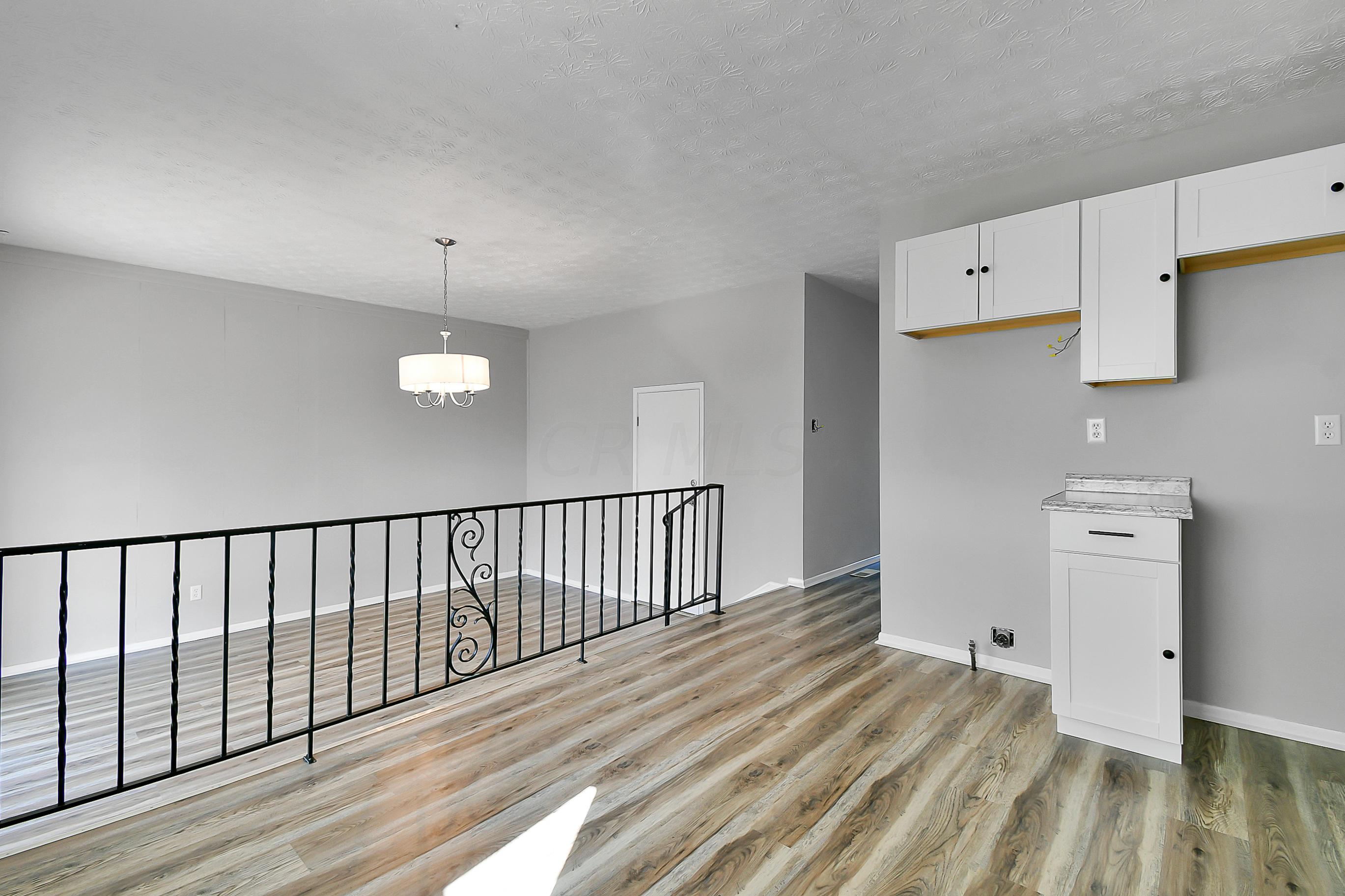 4007 Clabber Road Columbus, OH 43207 - Photo 9 of 25 Gallery Image 9
