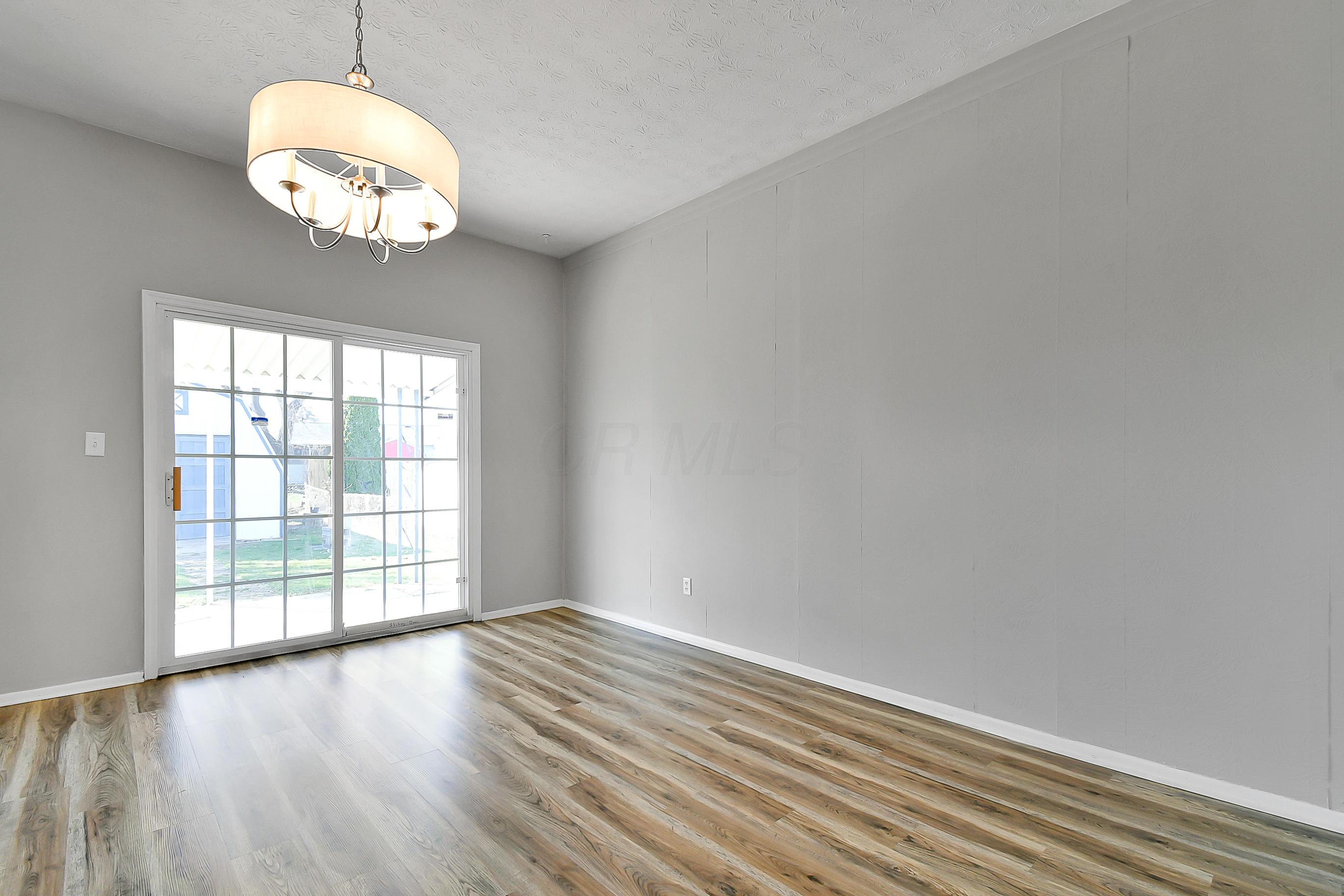 4007 Clabber Road Columbus, OH 43207 - Photo 10 of 25 Gallery Image 10