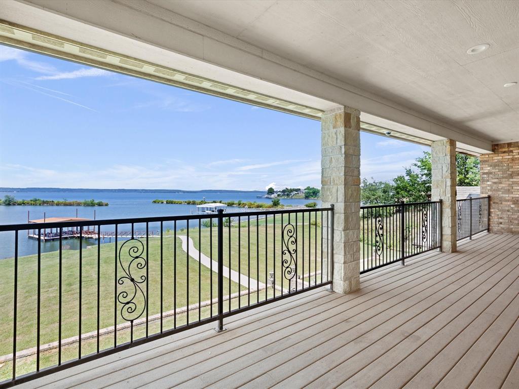 107 Marina Del Ray Bridgeport, TX 76426 - Photo 31 of 40 a view of a balcony with wooden floor