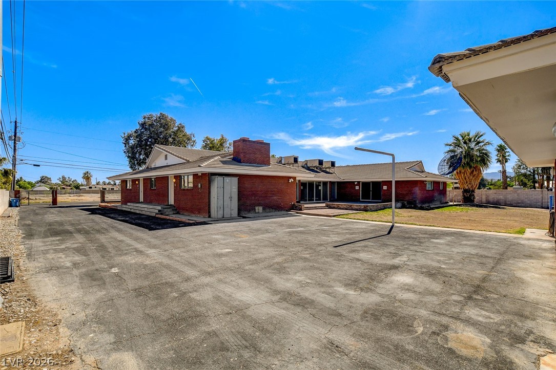 5600 Del Rey Avenue Las Vegas, NV 89146 - Photo 76 of 99