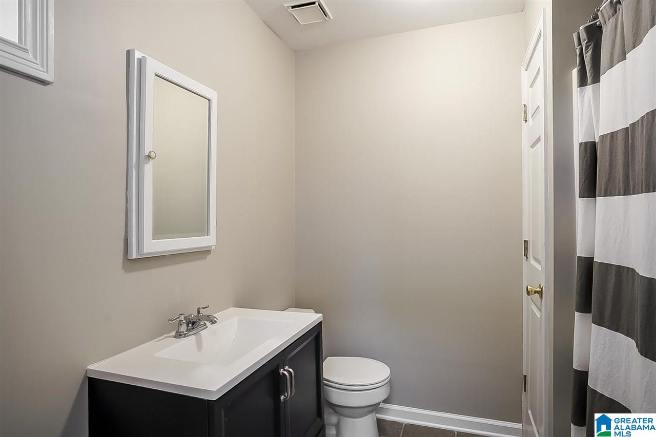 4204 Overlook Road Birmingham, AL 35222 - Photo 42 of 45