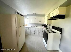 3094 New Hope Road New Haven, KY 40051 - Photo 7 of 12 7 - Kitchen - 3094 New Hope Rd