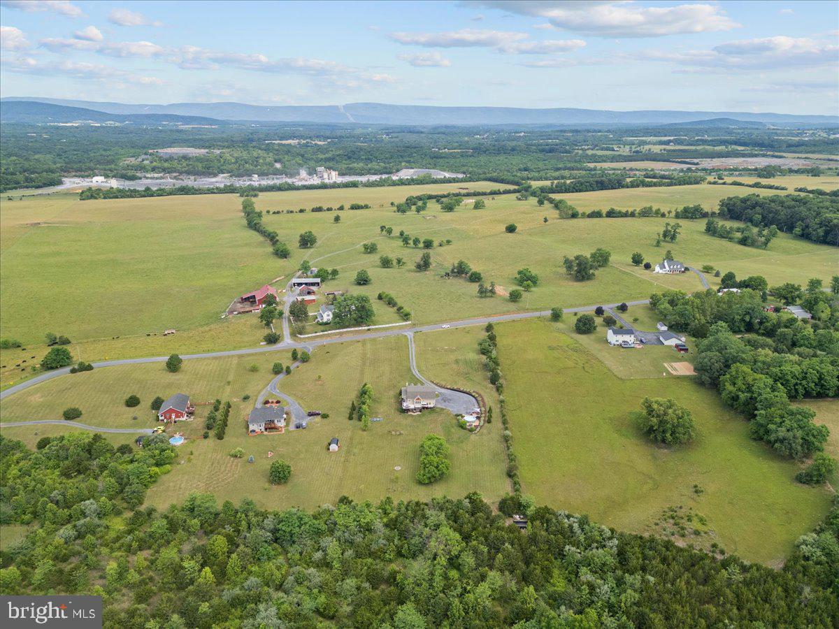 461 Veterans Road Middletown, VA 22645 - Photo 41 of 54