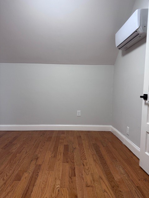 16 Mayflower Street, Unit 3 Providence, RI 02906 - Photo 11 of 18