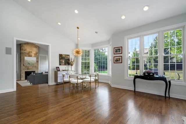 $1,150,000 | 606 Greendale Road, Glenview, IL 60025