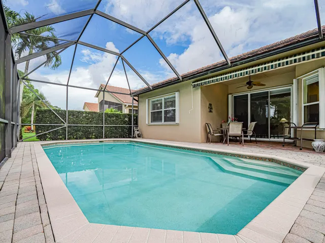 $615,000 | 6871 Southeast Twin Oaks Circle, Stuart, FL 34997