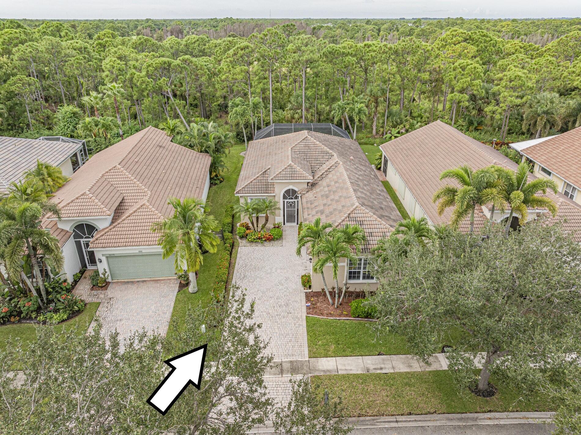 6871 Southeast Twin Oaks Circle Stuart, FL 34997 - Photo 5 of 34 Aerial View