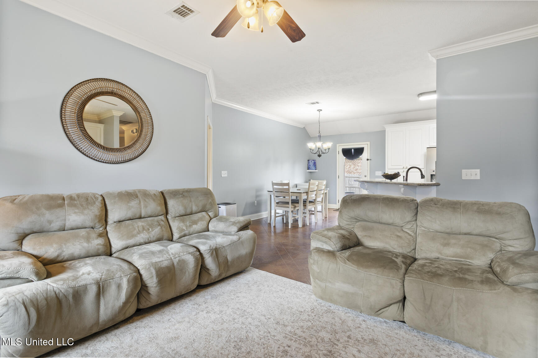 129 Greenfield Ridge Drive Brandon, MS 39042 - Photo 2 of 27 129 Greenfield Ridge-2
