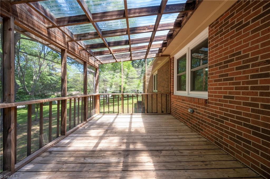 4484 Cotswold Road Pfafftown, NC 27040 - Photo 7 of 47