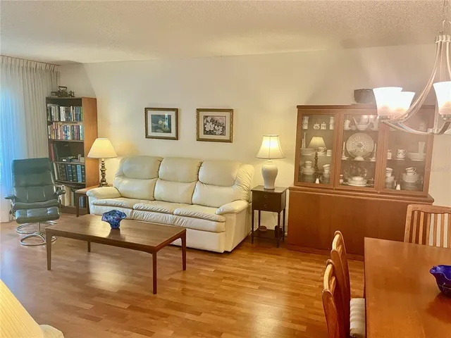 $264,900 | 2220 Spanish Drive, Unit 14, Clearwater, FL 33763