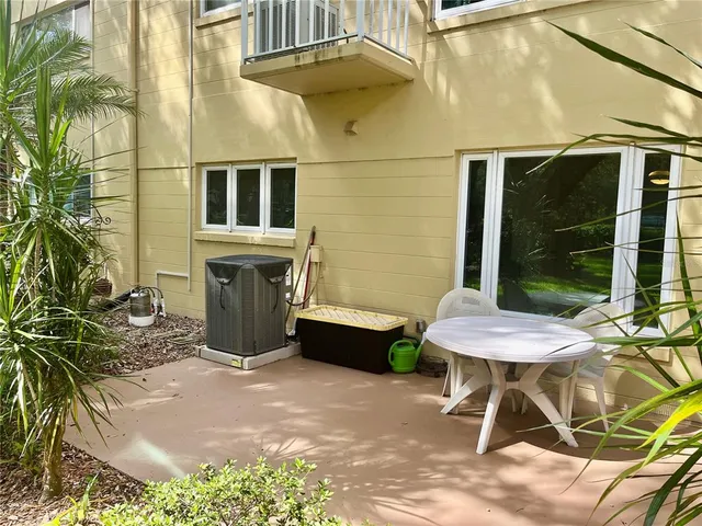 $264,900 | 2220 Spanish Drive, Unit 14, Clearwater, FL 33763