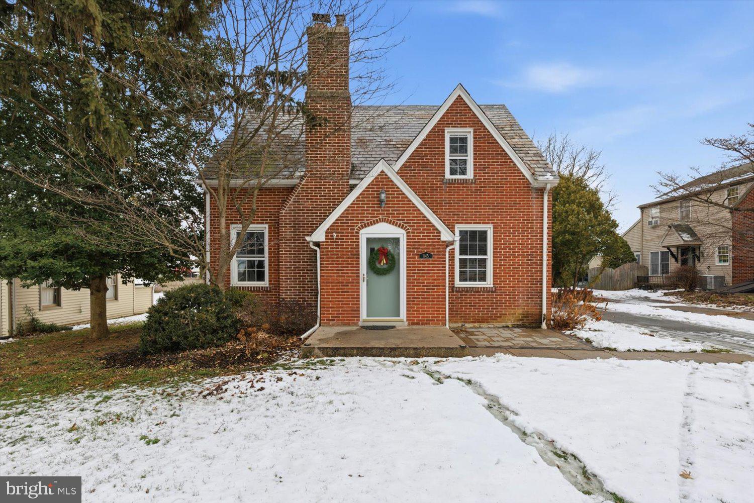 845 Paramount Avenue Lancaster, PA 17602 - Photo 1 of 49 a front view of a house with a yard