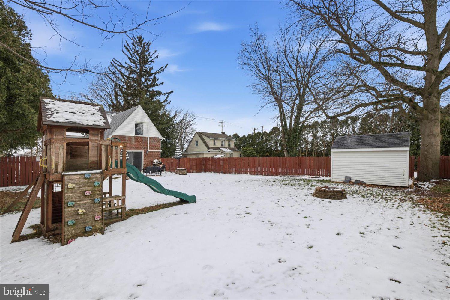 845 Paramount Avenue Lancaster, PA 17602 - Photo 47 of 49 a view of backyard of the house