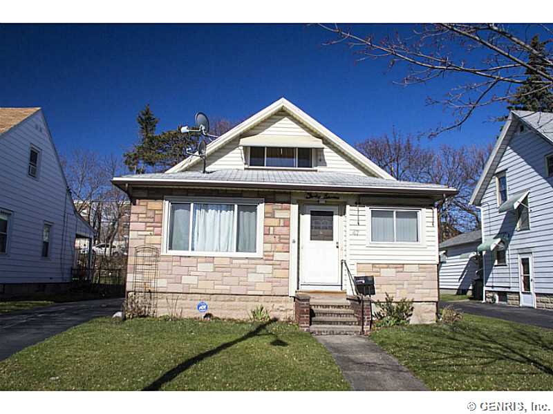 47 Westview Terrace Rochester, NY 14620 - Photo 1 of 1 Exterior Front.