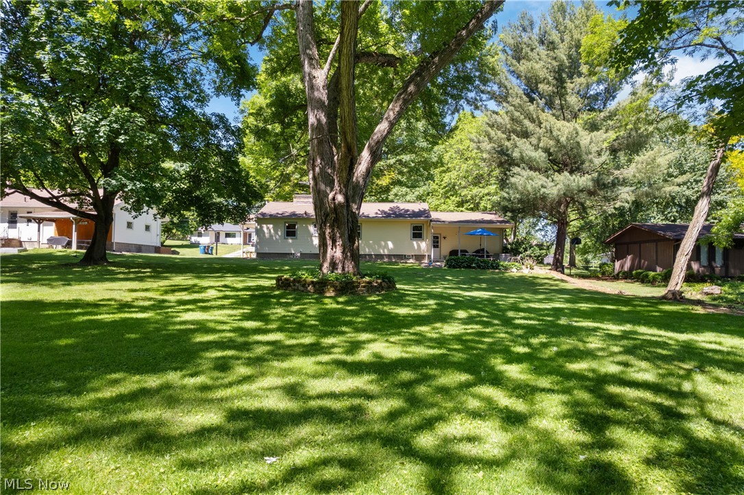 3321 Rowena Street Barberton, OH 44203 - Photo 31 of 34