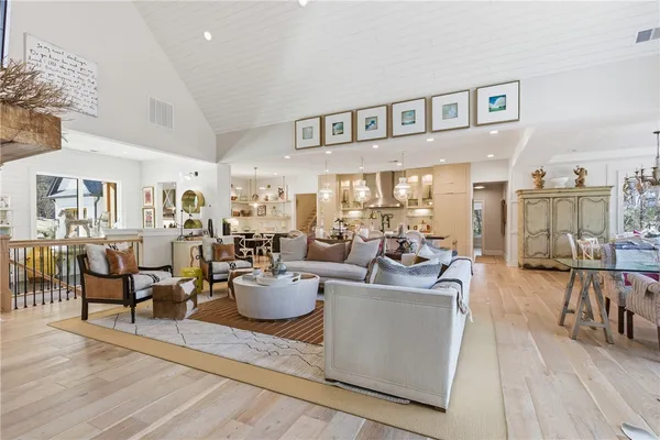 $2,350,000 | 1198 Edgewater Trail, Toccoa, GA 30577