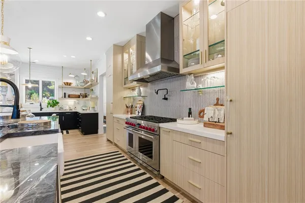 $2,350,000 | 1198 Edgewater Trail, Toccoa, GA 30577