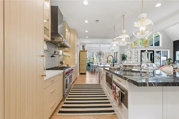 $2,350,000 | 1198 Edgewater Trail, Toccoa, GA 30577