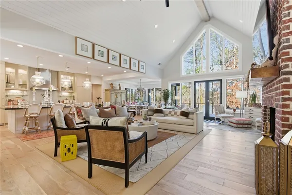 $2,350,000 | 1198 Edgewater Trail, Toccoa, GA 30577