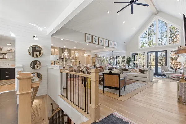 $2,350,000 | 1198 Edgewater Trail, Toccoa, GA 30577