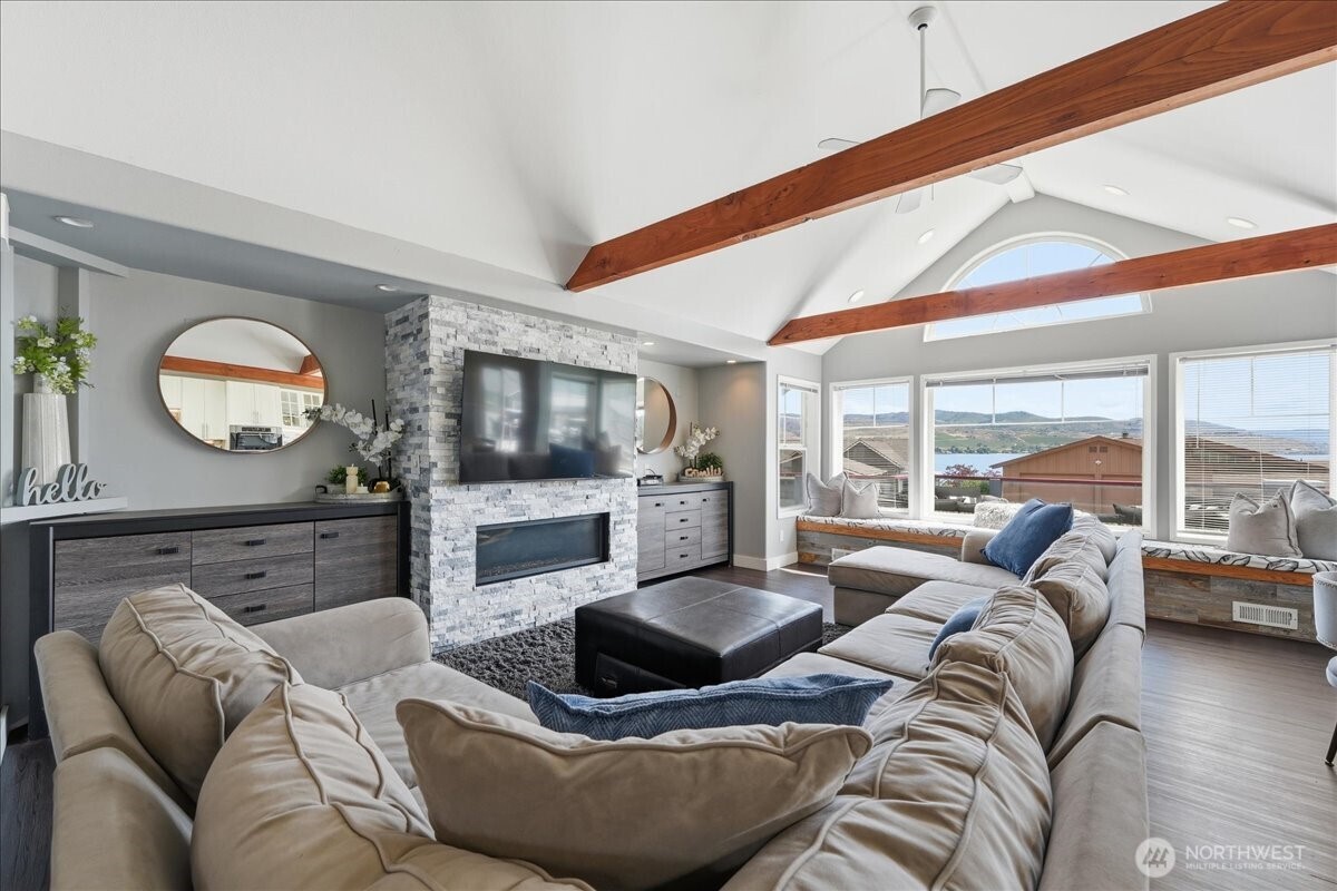127 Chelan View Drive Manson, WA 98831 - Photo 7 of 39