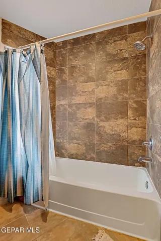 $650,000 | 5716 Kingsfield Avenue, El Paso, TX 79912