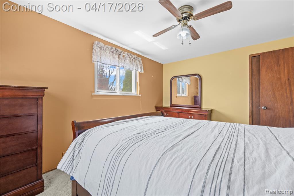 19534 Coachwood Road Riverview, MI 48193 - Photo 28 of 47