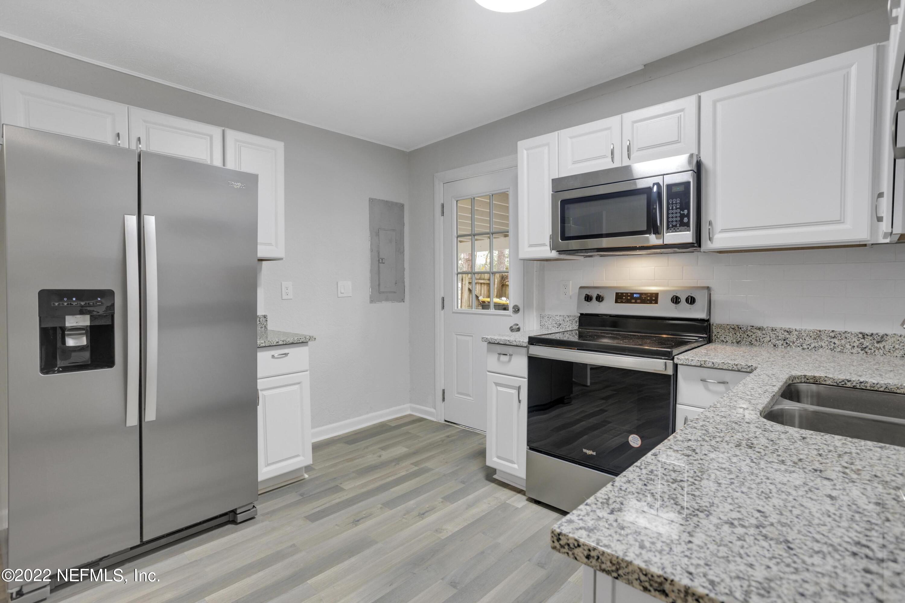 8903 Hipps Road Jacksonville, FL 32222 - Photo 8 of 22 CAT24496