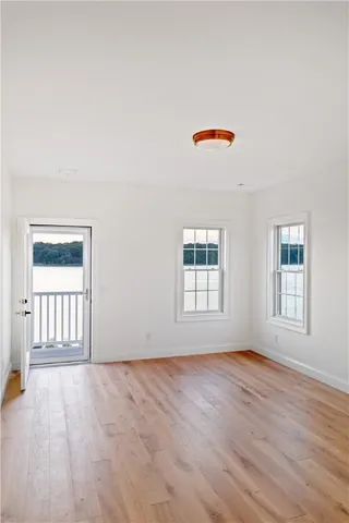 $1,289,999 | 114 East Pt Drive, East Providence, RI 02914