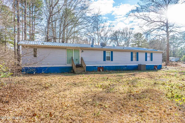 $180,000 | 123 Hailey Ames Drive, Hoffman, NC 28347