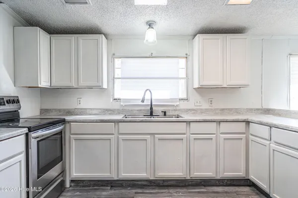 $180,000 | 123 Hailey Ames Drive, Hoffman, NC 28347