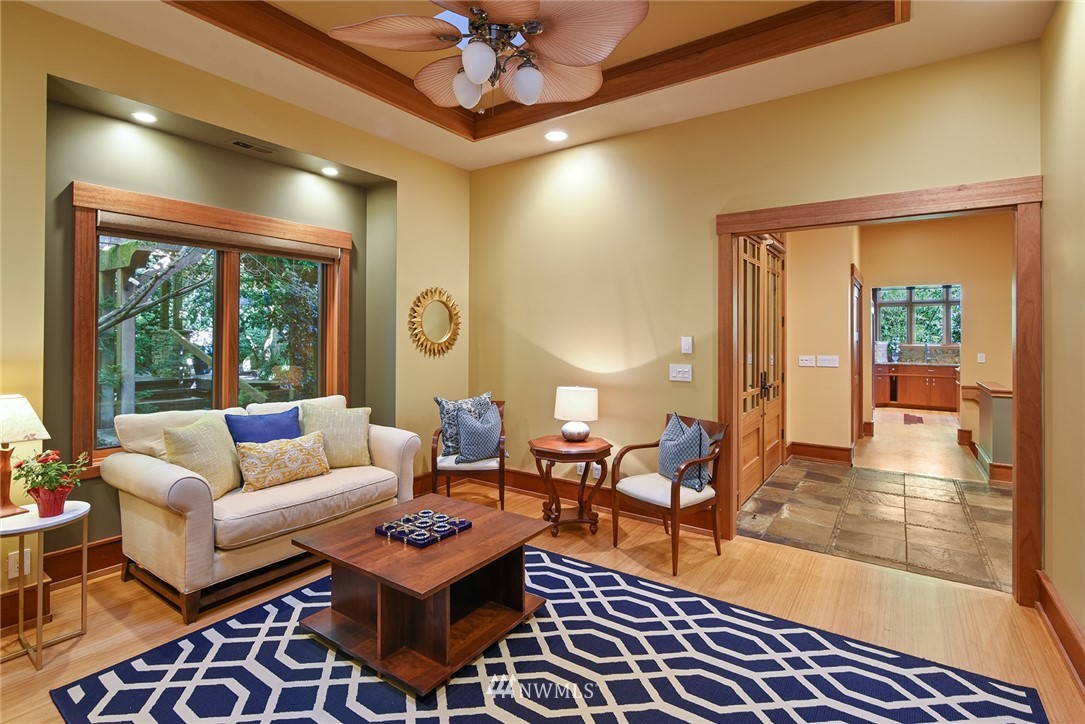 8253 Hansen Road Northeast Bainbridge Island, WA 98110 - Photo 15 of 40