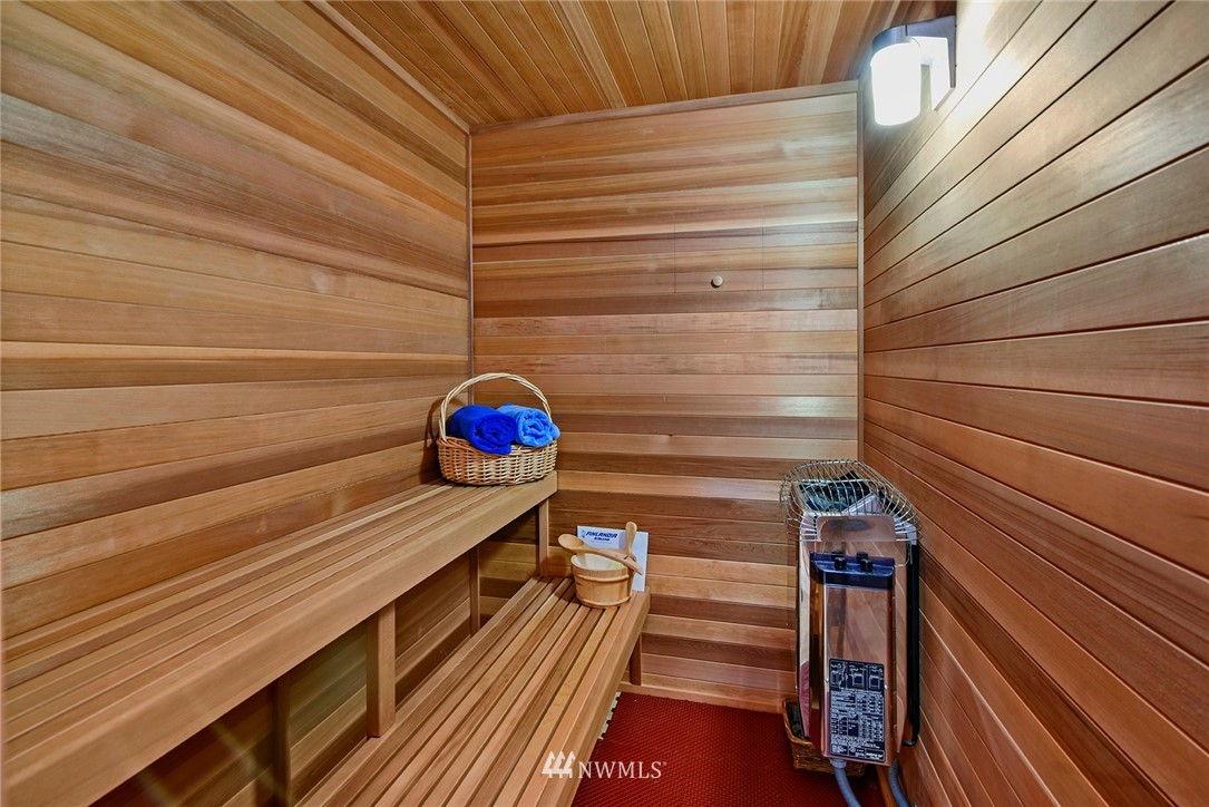 8253 Hansen Road Northeast Bainbridge Island, WA 98110 - Photo 32 of 40