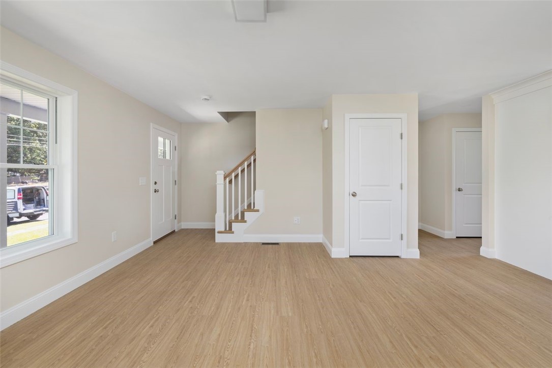 19 Wood Street, Unit A Warwick, RI 02889 - Photo 5 of 42