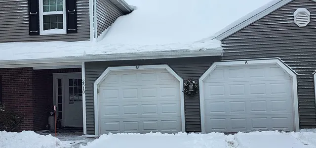 $150,000 | 2510 Village Lane, Unit A, Oshkosh, WI 54904