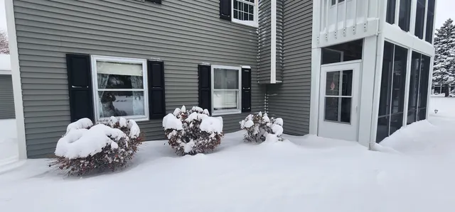 $150,000 | 2510 Village Lane, Unit A, Oshkosh, WI 54904