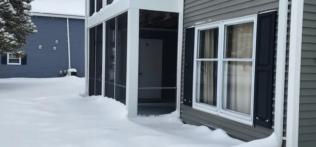 $150,000 | 2510 Village Lane, Unit A, Oshkosh, WI 54904