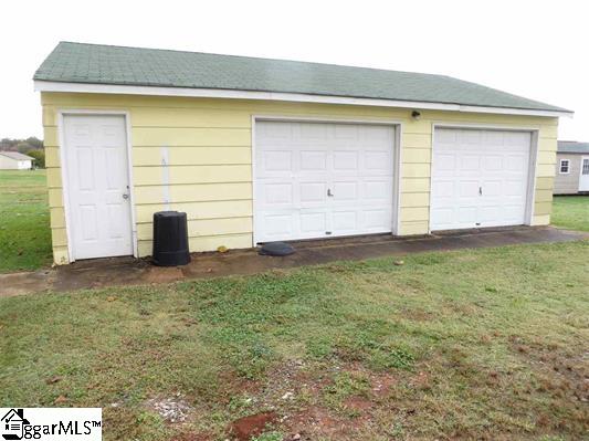 5800 Cannons Campground Road Cowpens, SC 29330 - Photo 2 of 22 Gallery Image 2