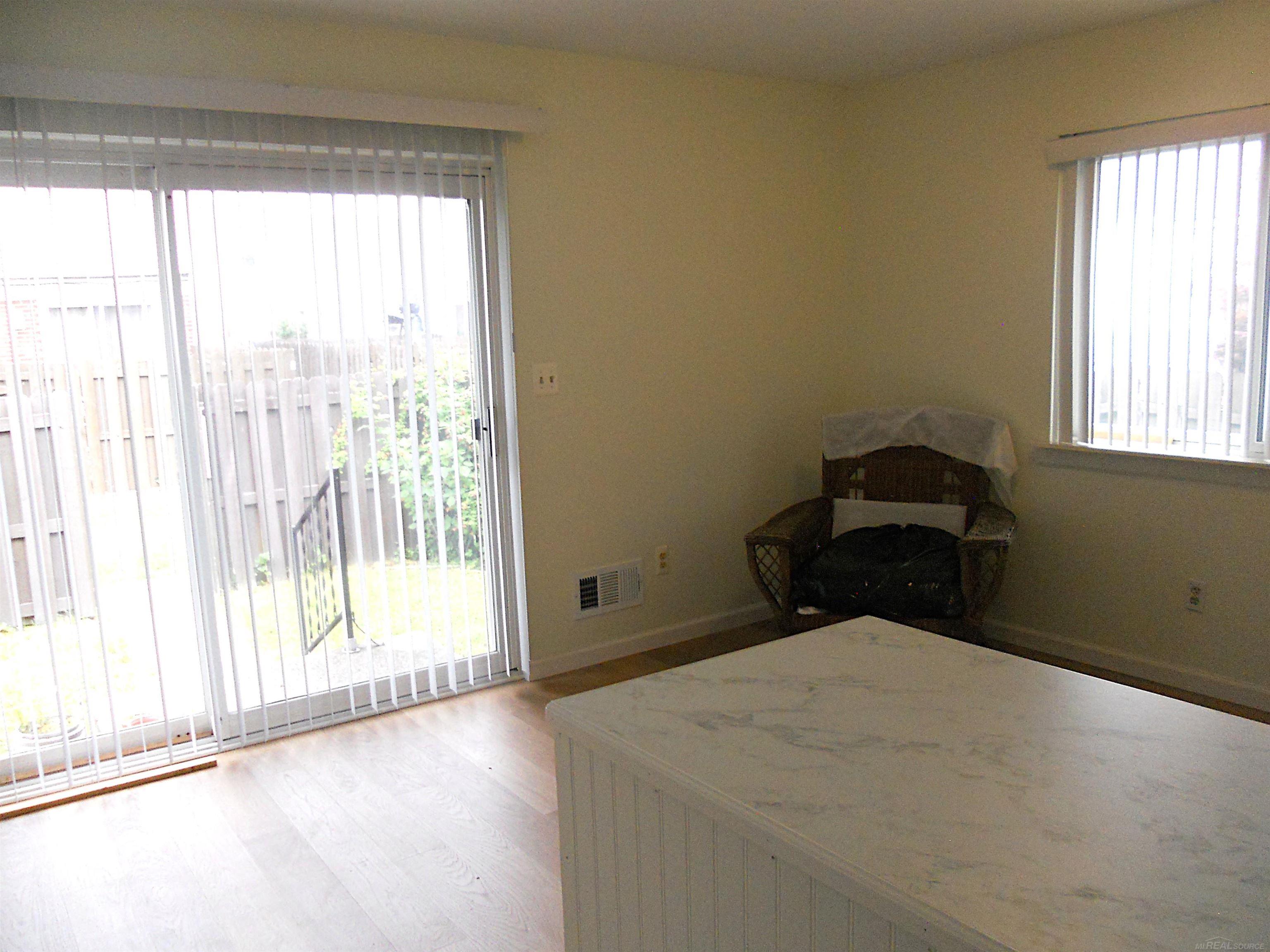 8147 Busko Avenue Warren, MI 48093 - Photo 12 of 25
